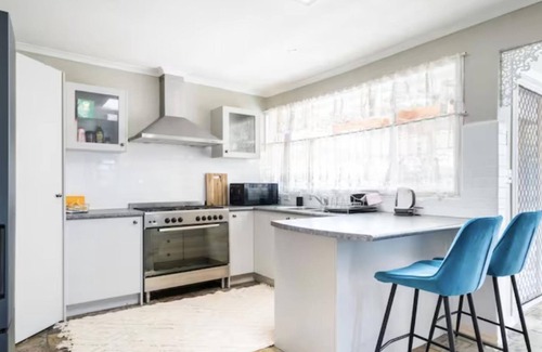 Frankston Maison | Brilliant family house 5 min drive to Frankston beach and golf course