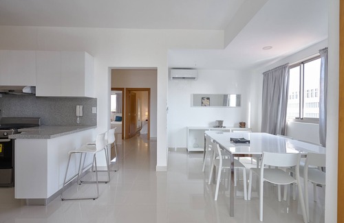 Downtown Santo Domingo Appartement | Brilliant Harmony Apt 7th FLR Pool*Gym in La Julia