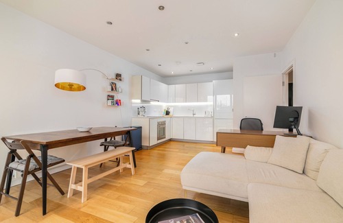 Brownswood Appartement | Brilliantly Connected 1BD Flat by Clissold Park