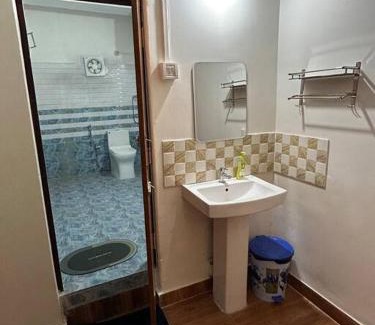 Tinsukia Appartement | Brindalay 2-Apt in Heart of Tsk!
