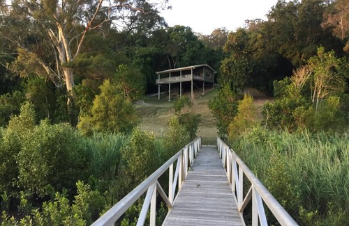 Kenmore Cabine | Brisbane River Shack