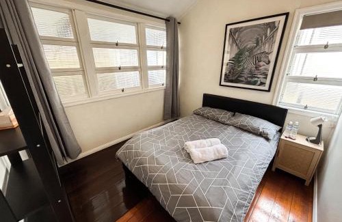 Kelvin Grove Maison | Brisbane Rooms
