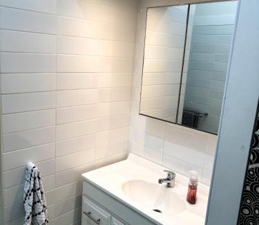 Kelvin Grove Maison | Brisbane Rooms