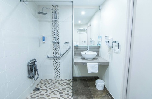 Foix Hôtel | Brit Hotel Confort Foix
