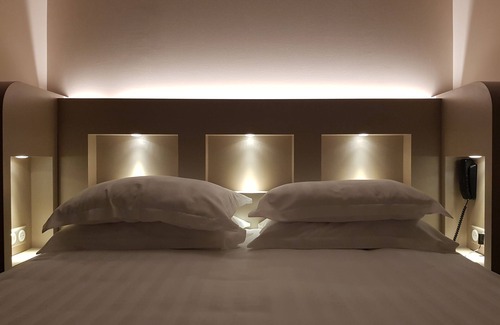 Vieux Vichy Hôtel | Brit Hotel de Grignan