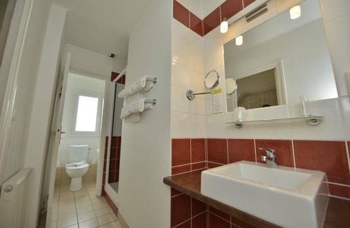 Concarneau Hôtel | Brit Hotel Des Halles