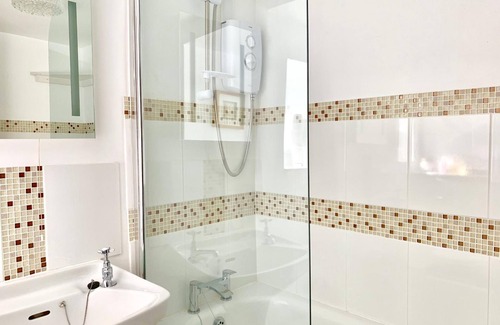Bourton Maison | Broadlands Hotel - Adults Only