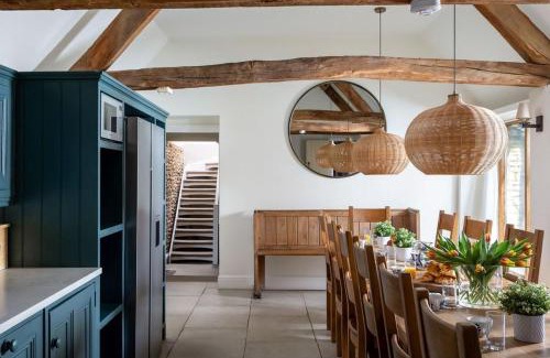 Condicote Maison | Broadway House, 7 Bedroom, 6 Baths