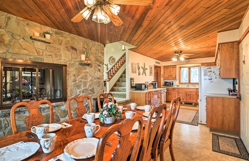 Brocton Maison | Accueil Waterfront sur le lac Érié w / Backyard & Fire Pit
