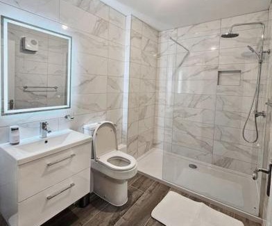 Trim Appartement | Brogans Apartments
