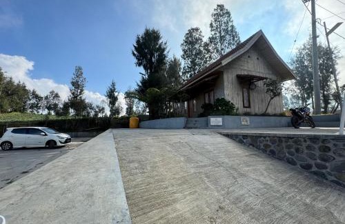 Ngadisari Maison | Bromo Edelweis Guest House
