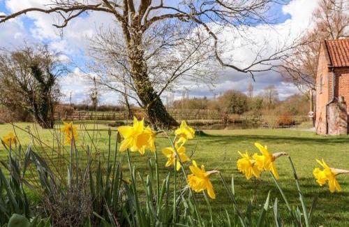 Harleston Maison | Brook Farm