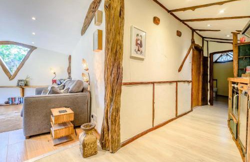 Mitcheldean Maison | Brookbank Folly