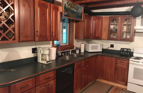 South Rutland Maison | BrookieRidge - Tug Hill Paradise