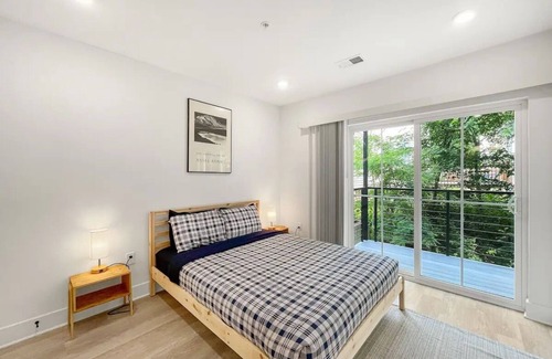 Brookland Lit Et Petit-Déjeuner | Brand NEW Home | Outdoor Dining with Pleasant View