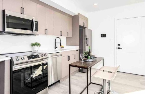 Brookland Lit Et Petit-Déjeuner | Brand NEW Home | Outdoor Dining with Pleasant View
