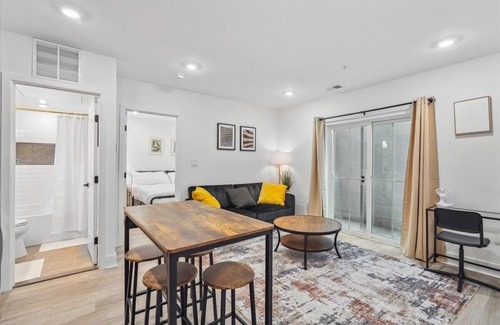 Brookland Lit Et Petit-Déjeuner | Brookland Unit : Close to Coffee | Shops