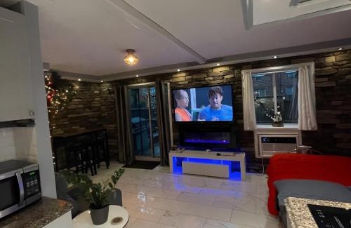 Georgetown Appartement | Brooklyn Luxury Spring Retreat with Private Outdoor Space