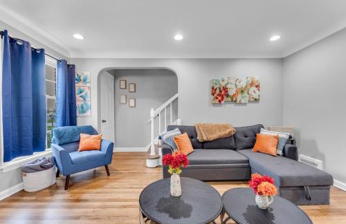 Brooklyn Maison | Brooklyn Townhome 9 Miles to Downtown