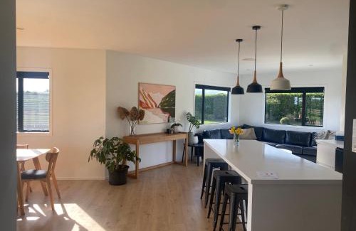 Feilding Maison | Brooklyn Views