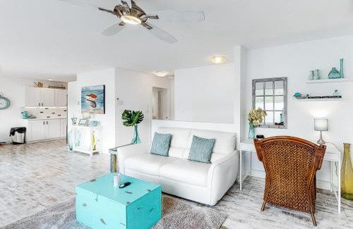 Christina Lake Maison | Brooks Lake House