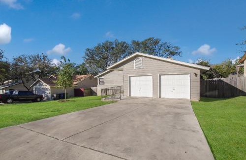 San Antonio Maison | Brooks Ridge