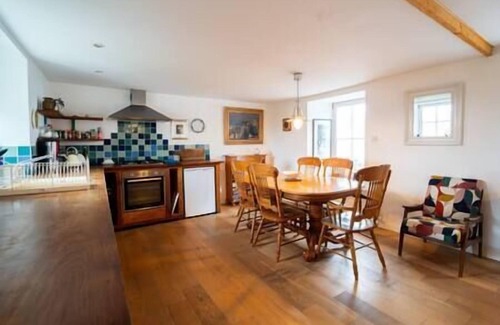 Ventry Maison | Brosnan's Cottage - Ventry