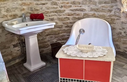 Aujols Autre | Le moulin de Brunard