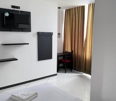 Santo Domingo de los Colorados Hôtel | BRYSS HOTEL
