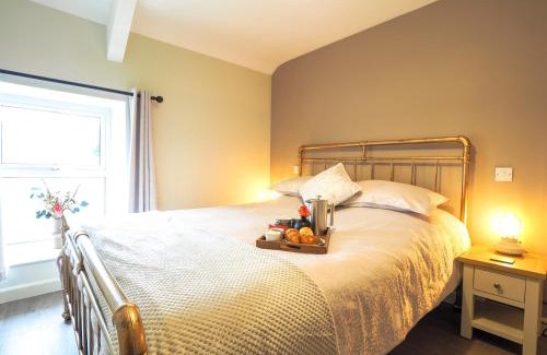 Dihewid Maison | Bryndalis Aberaeron