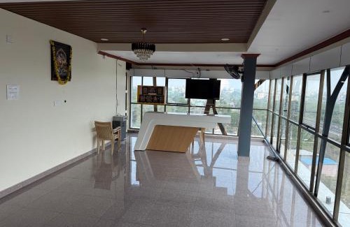 Eluru Hôtel | BSR plaza