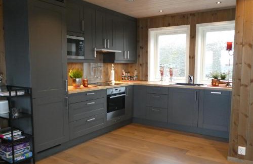 Kamben Appartement | Bualie - Golsfjellet - Biking, swimmming, hiking. High standard.