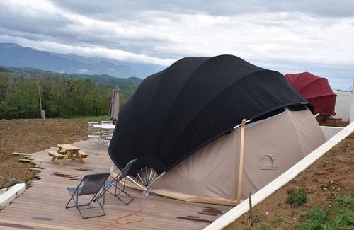 Montmiral Cabine | Bulles au domaine Mirabilis