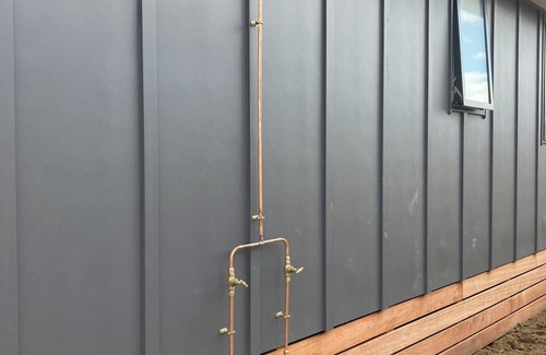 Waihi Beach Maison | Bubbles Bach-dog friendly, close to beach & shops!