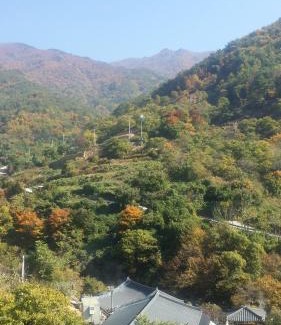 Hwagae Maison | Buchungol Pension
