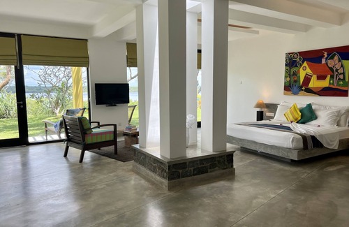 Rekawa Hôtel | Buckingham Place