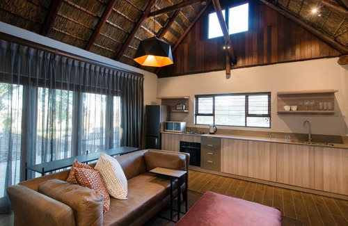 Nkomazi Cabine | Buckler’s Africa Lodge Kruger Park