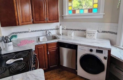 Langhorne Appartement | Bucks County Glamorous Marilyn Monroe Suite