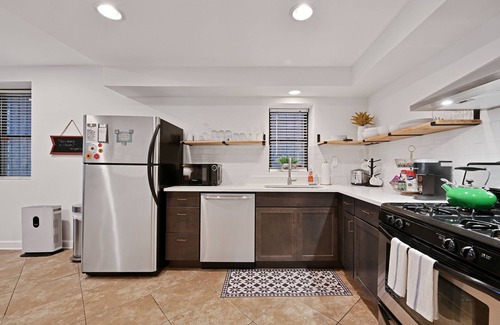 Wicker Park Copropriété | Bucktown Condo Just Two Blocks from the L by AllSet Turnover