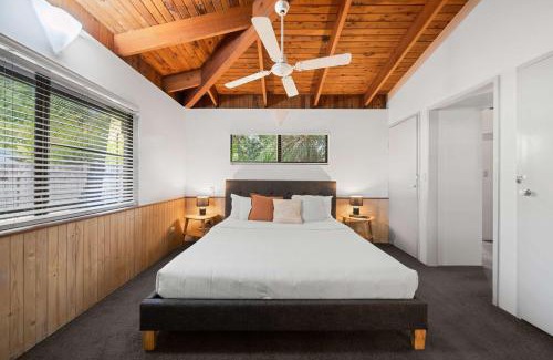 Buderim Maison | Buderim Rustic Retreat - Pool & Pet Friendly