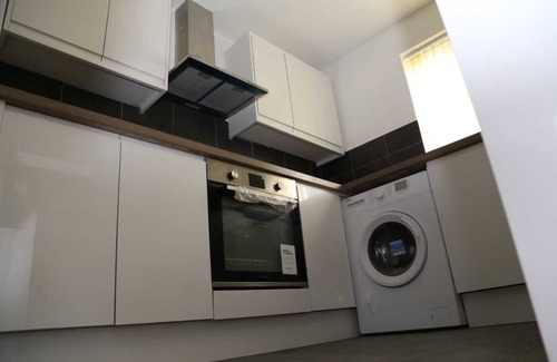 Thamesmead East Maison | Budget 4-Bedrooms In Thamesmead