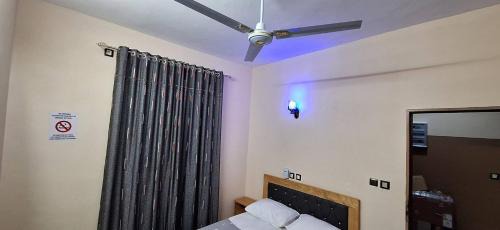 Littoral Department Appartement | Budget Double Room In Cotonou Benin