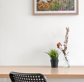 Padstow Maison | Budget-Friendly Comfort - Private Single Room in Padstow - Shared Bathroom