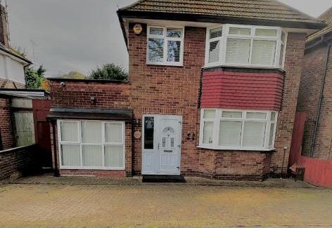 Luton Maison | Budget Stay In Luton 01 M