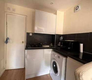 Thamesmead East Maison | Budget Studio Room Thamesmead