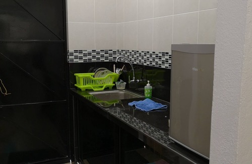 Tanjung Bungah Appartement | Budget Tiny Home à Tanjung Tokong un accès facile aux cuisines locales