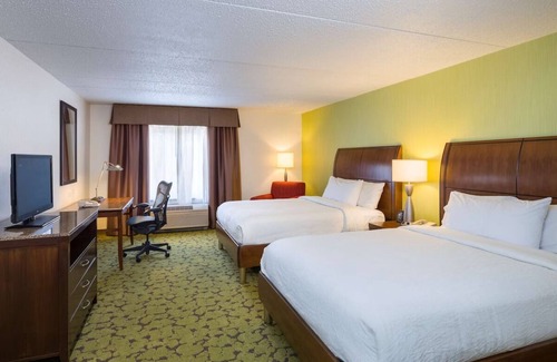 Hopelawn Hôtel | Budget Unit near New York City | Heated Indoor Pool | 2 Units | Pets Allowed