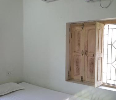 Bodh Gaya Maison | Budha ashram guest house