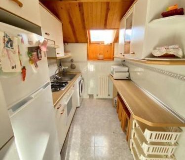 Biescas Appartement | Buenavista Biescas l Parking l Wifi l Trastero