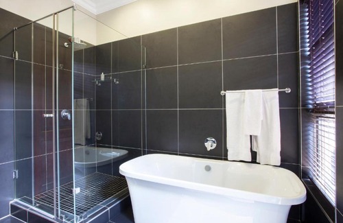 Hectorspruit Cabine | Buffalo Brooke
